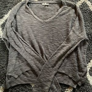 Oversized-slightly Cropped Lightweight Sweater